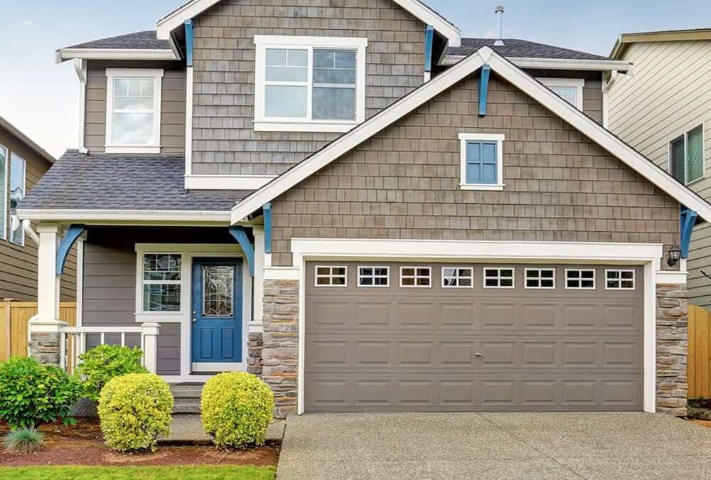 Garage Door Issues? Diagnose Like a Pro (Safely!)